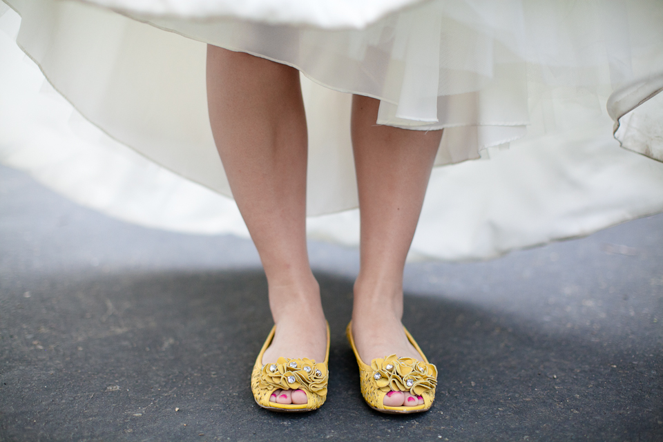 bride's shoes, flats, yellow flats, peep toes, cute shoes, wedding