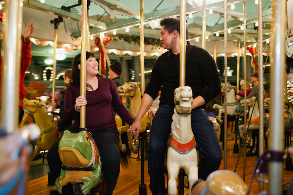 san_francisco_maternity_photographer, tilden park maternity session, tilden park, berkeley maternity photographer, christmas maternity session, christmas card session, nature maternity session, berkeley bontanical gardens photoshoot, merry-go-round maternity session