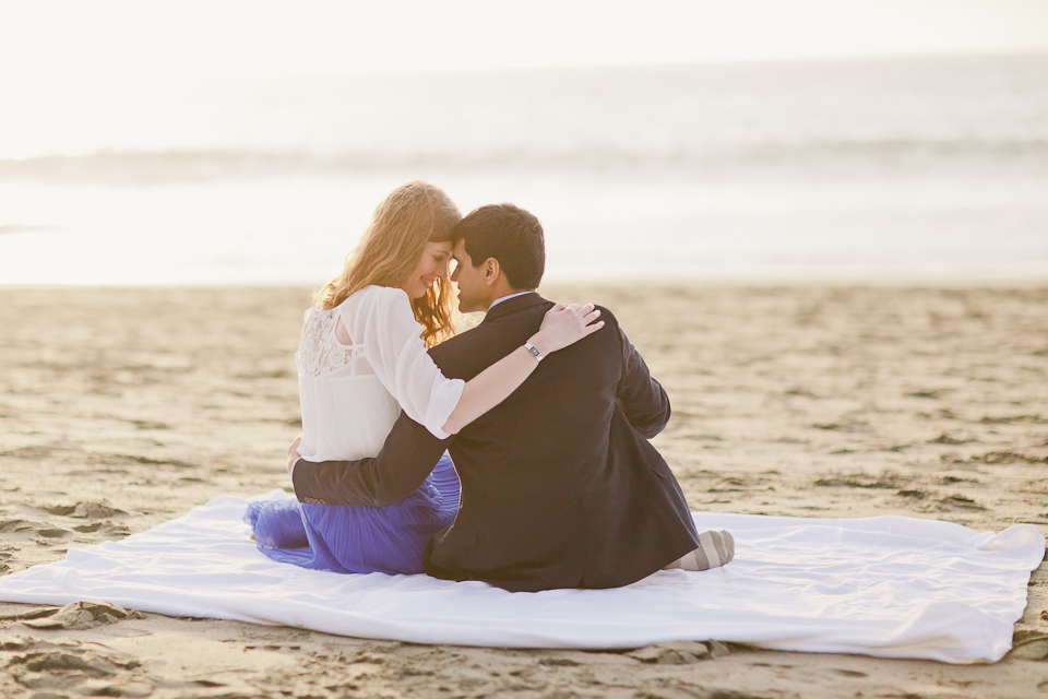 san francisco rustic engagement session, legion of honor engagement, rustic engagement session, architecture couple photography, etsy & sign, lands end trail, save the dates, baker beach engagement, golden gate bridge, ocean water