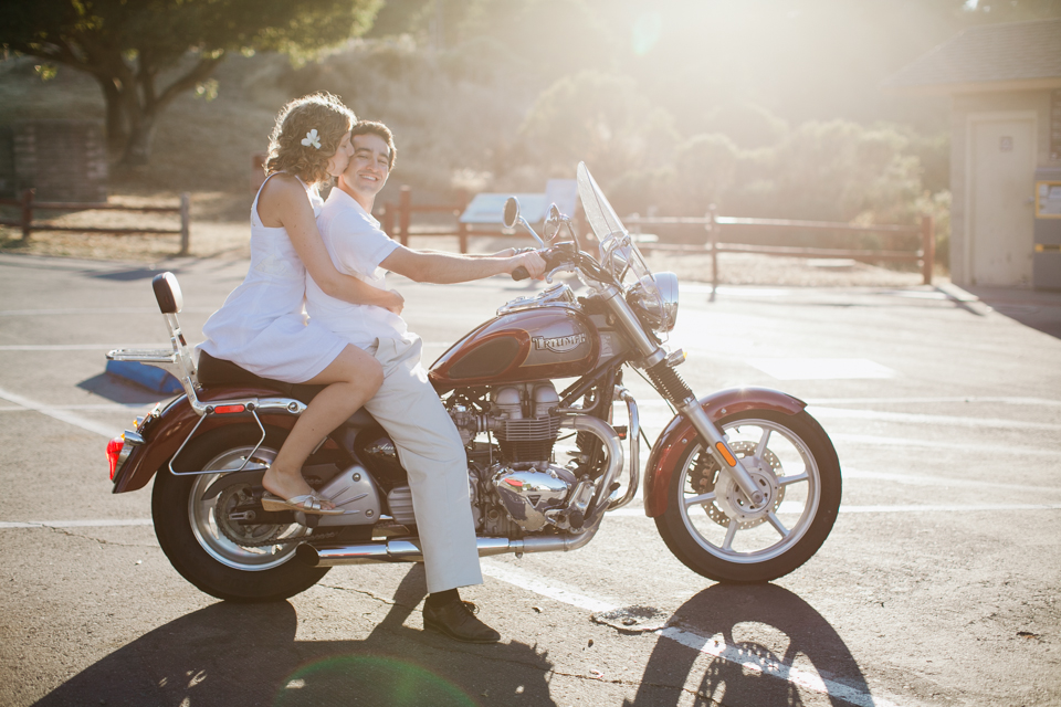 china camp state park wedding, san rafael wedding photographer, elope, elopement wedding, intimate wedding, rustic wedding, untraditional wedding, golden light portraits, rustic steam boat, vintage steam boat, lake, water, small ceremony, diy brides