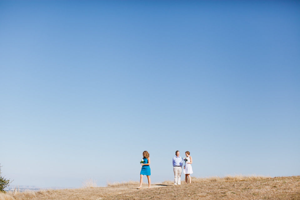 china camp state park wedding, san rafael wedding photographer, elope, elopement wedding, intimate wedding, rustic wedding, untraditional wedding, golden light portraits, rustic steam boat, vintage steam boat, lake, water, small ceremony, diy brides