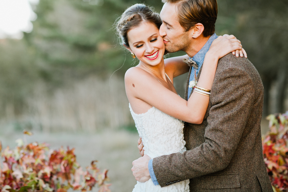 one true love vintage rentals, styled the workshop, amanda o'shannessy, amanda o' creative, olympia's valley estate, petaluma engagement, wedding, skyla arts makeup, head over heels with melanie, styled engagement session, pretty couple