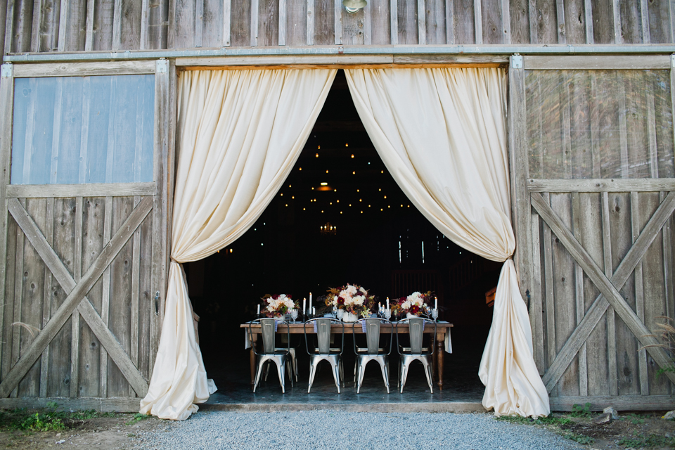 one true love vintage rentals, styled the workshop, amanda o'shannessy, amanda o' creative, olympia's valley estate, petaluma engagement, wedding, skyla arts makeup, head over heels with melanie, styled engagement session, pretty couple