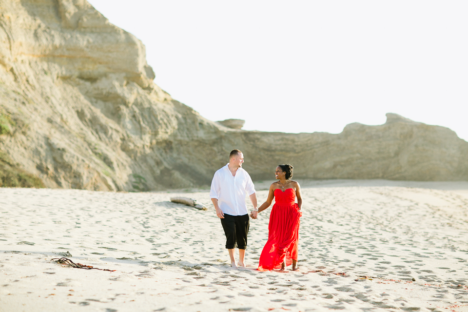 san francisco engagement session, san francisco engagement photographer, bay area wedding photographer, golden light, california wedding photography, jasmine lee photography, half moon bay wedding, ritz carlton hotel wedding, post wedding, beach wedding, post wedding session, cowell ranch beach photos, married couple