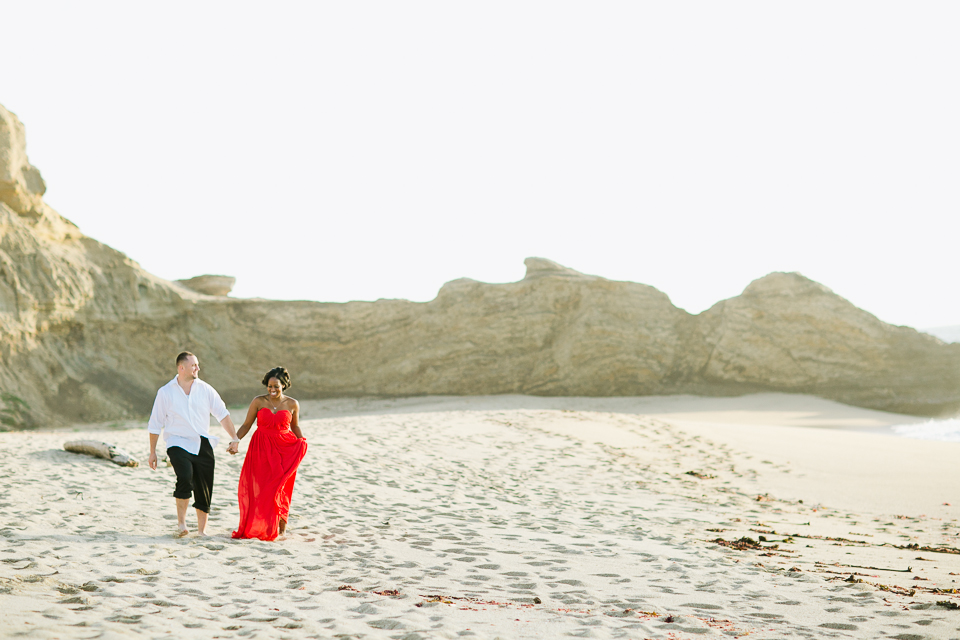 san francisco engagement session, san francisco engagement photographer, bay area wedding photographer, golden light, california wedding photography, jasmine lee photography, half moon bay wedding, ritz carlton hotel wedding, post wedding, beach wedding, post wedding session, cowell ranch beach photos, married couple