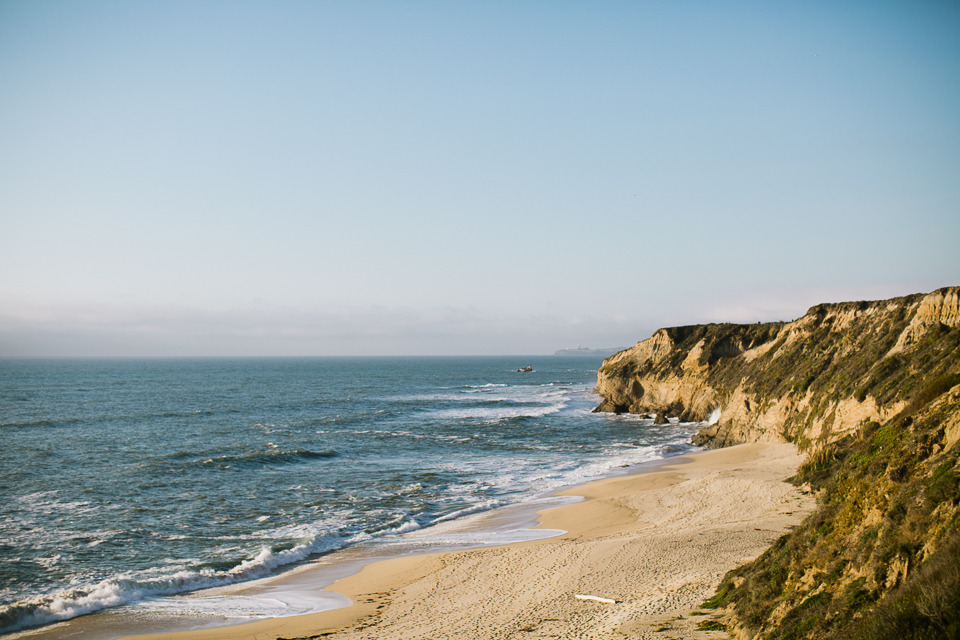 san francisco engagement session, san francisco engagement photographer, bay area wedding photographer, golden light, california wedding photography, jasmine lee photography, half moon bay wedding, ritz carlton hotel wedding, post wedding, beach wedding, post wedding session, cowell ranch beach photos, married couple