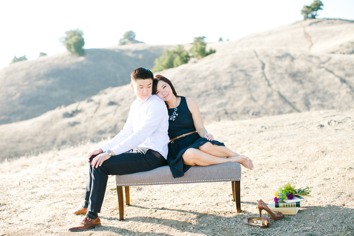 san francisco engagement session, san francisco engagement photographer, bay area wedding photographer, golden light, california wedding photography, jasmine lee photography, marin headlands, Sausalito engagement, props engagement, anthrologie engagement session 