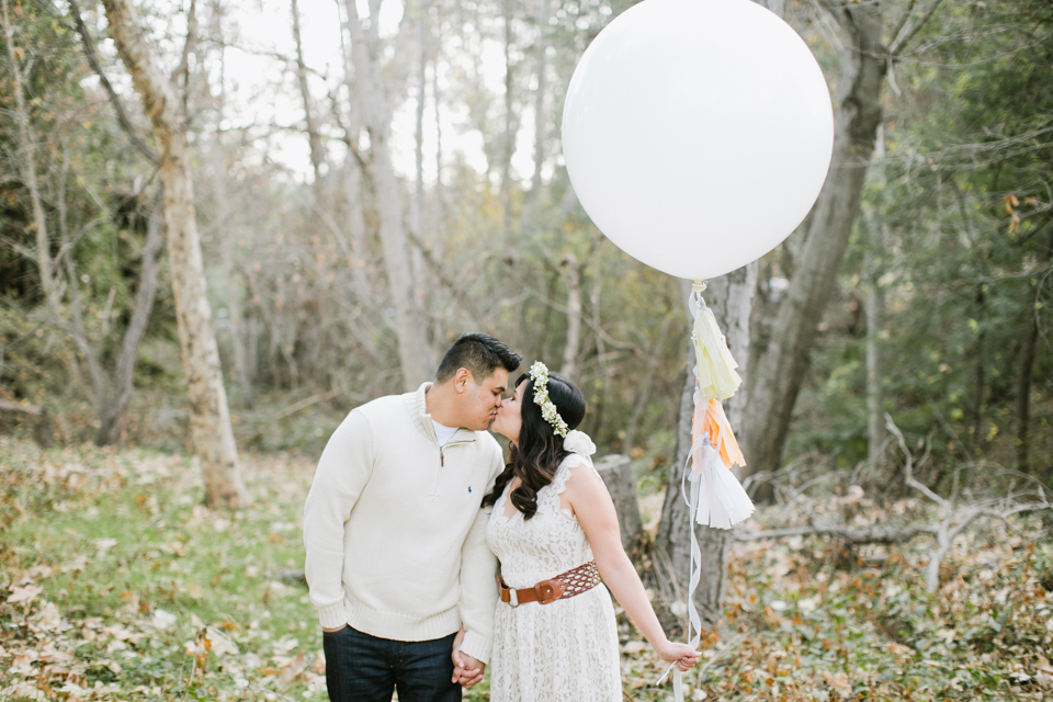 los gatos engagement session, rustic open field engagement, flower fields engagement, floral crown, diy, le magnifique feature, ethereal engagement, makeup by audrey mendoza, weather ballons, vasona park engagement, wooden ampersand sign, downtown los gatos, south bay engagement, jasmine lee photography
