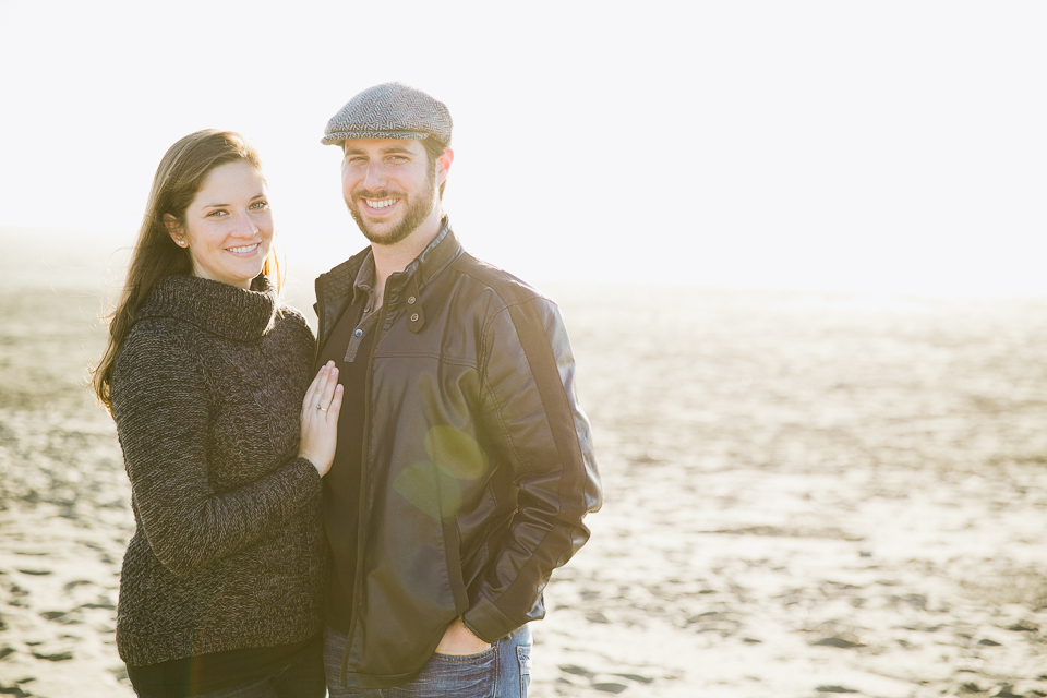 san francisco engagement session, san francisco engagement photographer, bay area wedding photographer, golden light, california wedding photography, jasmine lee photography, portrero hill engagement, ocean beach engagement, graffiti wall engagement, urban engagement