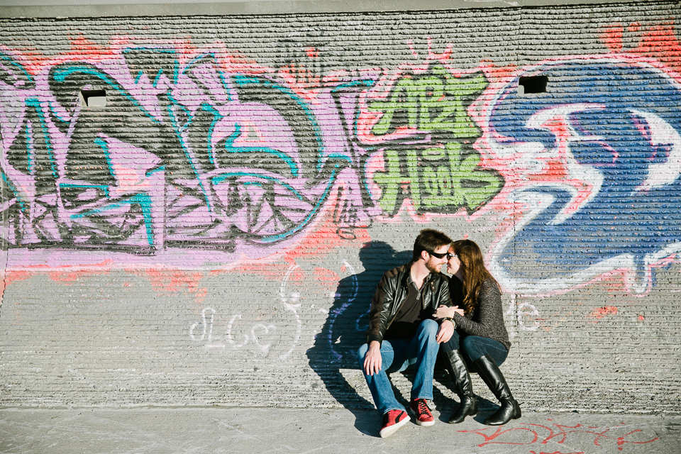 san francisco engagement session, san francisco engagement photographer, bay area wedding photographer, golden light, california wedding photography, jasmine lee photography, portrero hill engagement, ocean beach engagement, graffiti wall engagement, urban engagement