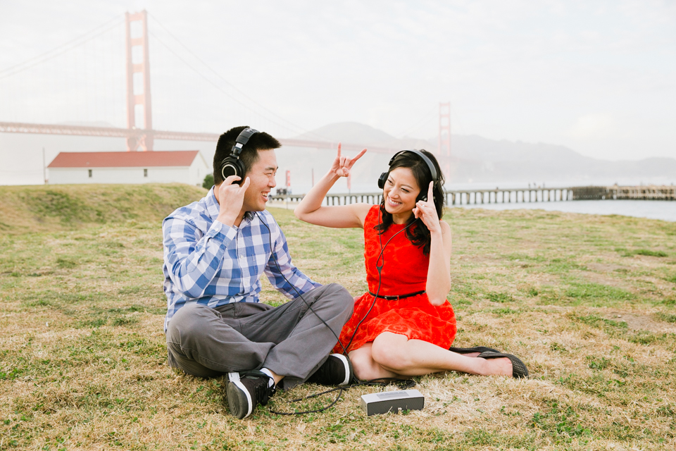 san francisco engagement session, golden gate park engagement, row boat engagement, bouquet of balloons on a boat, stow lake bridge, stow lake engagement, chrissy fields engagement, rock n roll couple, golden gate bridge, eat, drink, be merry, photobooth, save the dates, bay area wedding photographer, bay area engagement photography, jasmine lee photography