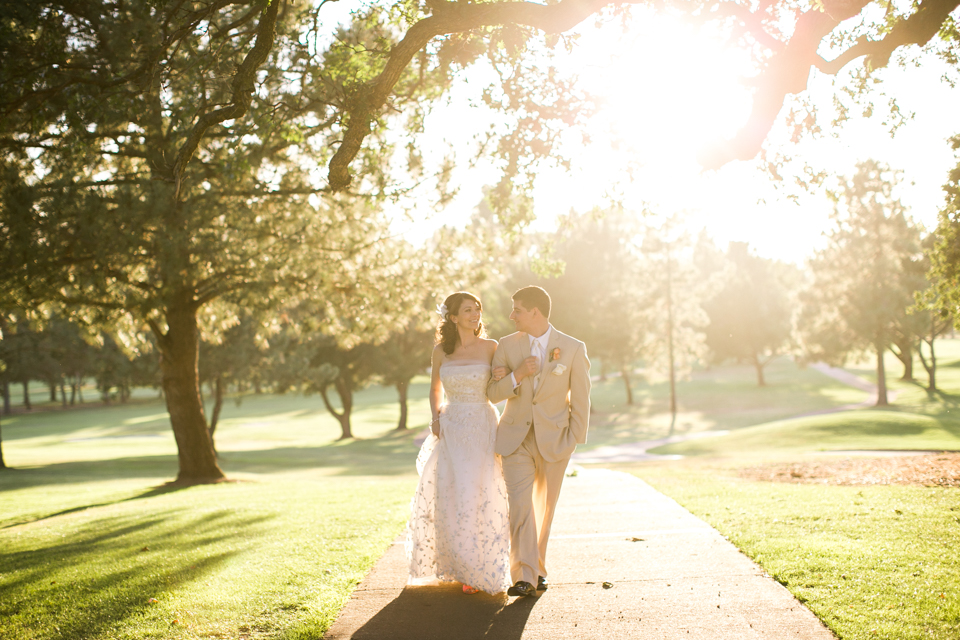 east bay wedding photographer, walnut creek wedding, golden light wedding, boundary oaks country club, open field wedding, oak tree wedding, golden light wedding, coral wedding bridal party, outdoor wedding, nature wedding, shannon morse, snubs, snubsie, shannon and keith, bay area wedding photographer, jasmine lee photography