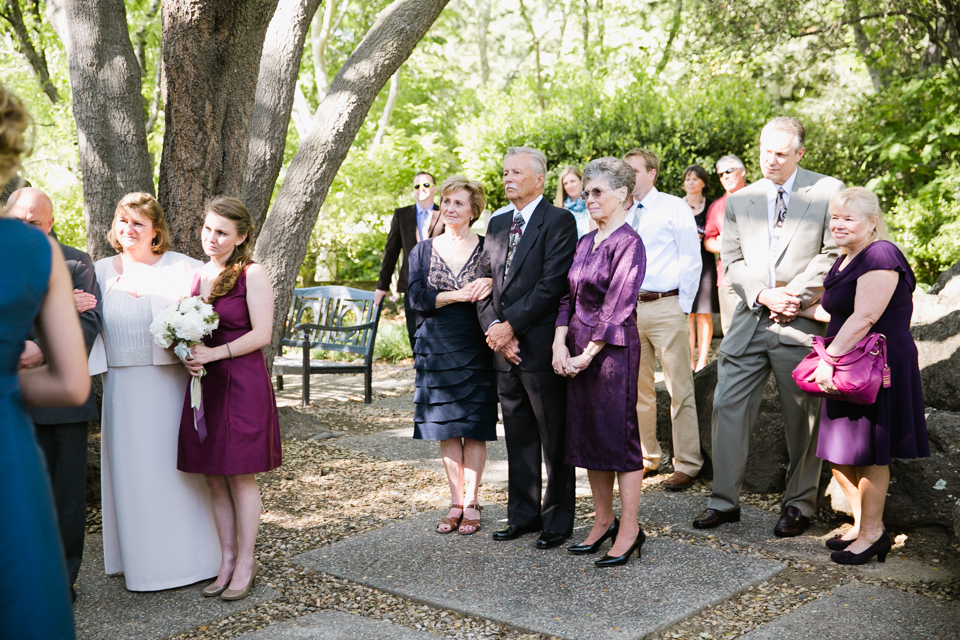 east bay wedding photographer, bay area wedding photography, outdoor wedding, succulent wedding theme, diy wedding, florali florals, sycamore clubhouse, danville wedding, rustic wedding, diy succulent doors, wicked trees, off camera flash, creative photos, intimate small wedding, tickled events, candid photos, jasmine lee photography