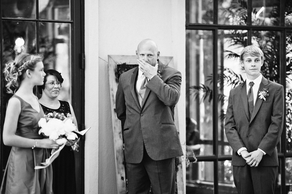 east bay wedding photographer, bay area wedding photography, outdoor wedding, succulent wedding theme, diy wedding, florali florals, sycamore clubhouse, danville wedding, rustic wedding, diy succulent doors, wicked trees, off camera flash, creative photos, intimate small wedding, tickled events, candid photos, jasmine lee photography