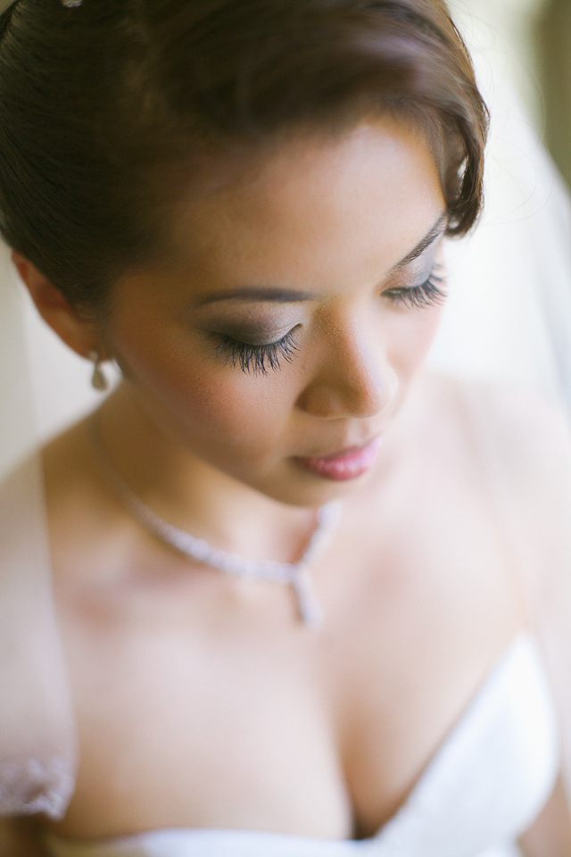 metropolitan golf course wedding, oakland wedding, jasmine lee photography, isabel, gorgeous bride, eyelash focus, modern bride, filipino bride, filipina, bride portrait