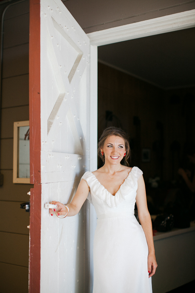 jasmine lee photography, ranch wedding, walnut creek wedding photographer, farm wedding, outdoor rustic wedding, cattle, emu