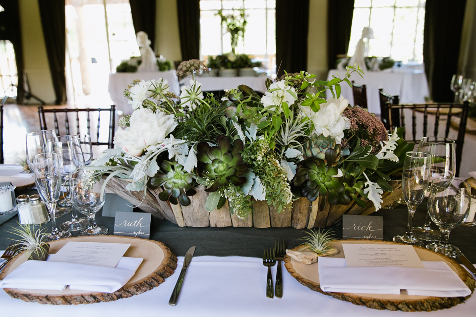 east bay wedding photographer, danville wedding, sycamore clubhouse, succulent themed wedding, night photography, backlight photography, diamond rings, wedding rings, bay area wedding photographer, rustic wedding photography, jasmine lee photography, florali 