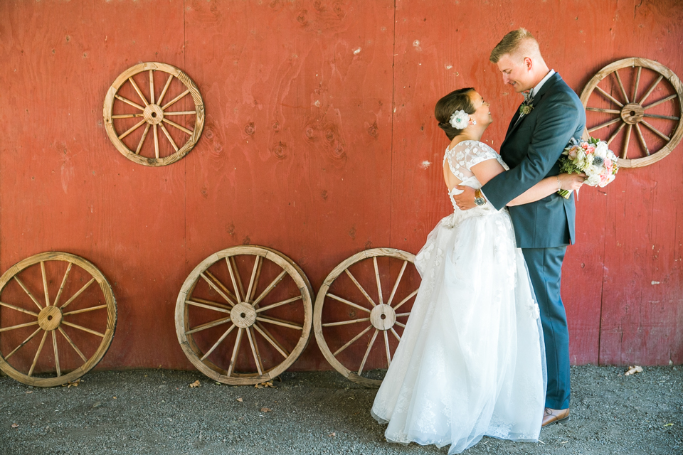 coyote ranch morgan hill wedding, morgan hill, barn wedding, ranch wedding, rustic wedding, creative wedding photography, golden light, palm tree wedding, sealed with a kiss events, huckleberry karen designs, strobe lighting, off camera flash, wedding party, south bay rustic wedding, jasmine lee photography