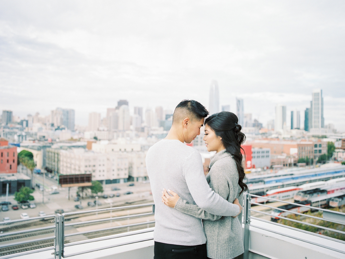 san_francisco_intimate_pier7_engagement_session_0005.jpg