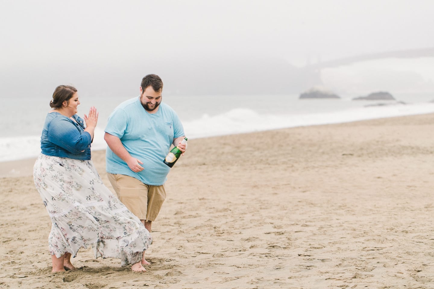 palace_of_fine_arts_bakers_beach_engagement_022.jpg