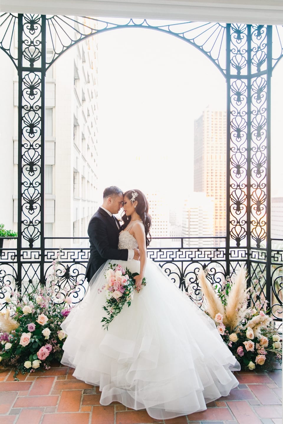 fairmont_hotel_grace_cathedral_wedding_001.jpg