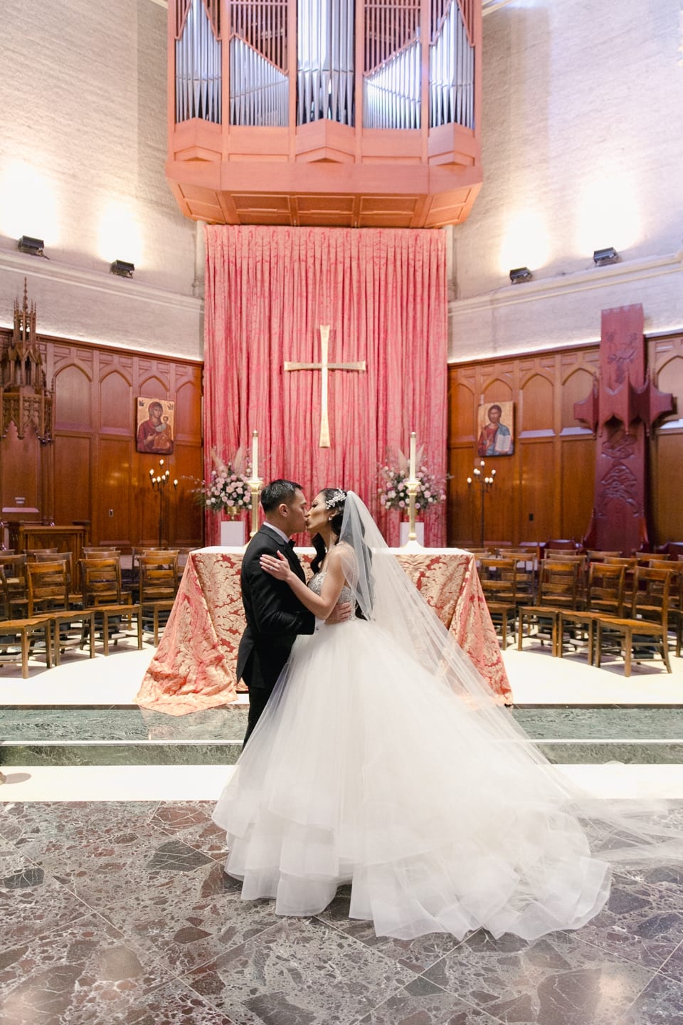 fairmont_hotel_grace_cathedral_wedding_024.jpg