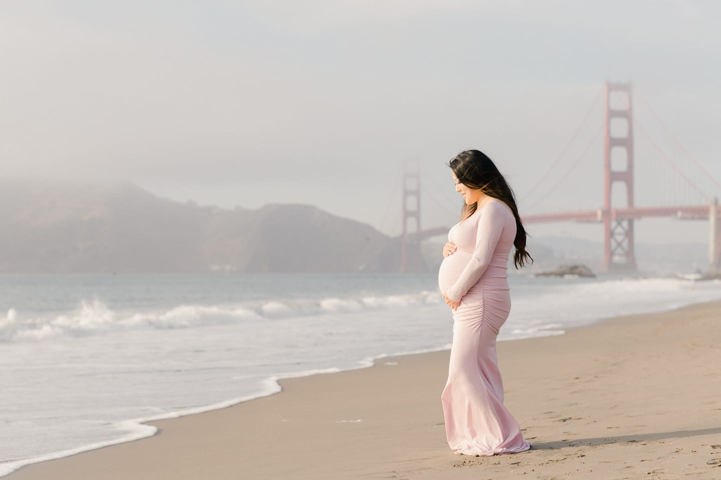 San Francisco Maternity Photographer Baker Beach Stephanie Greg Jasmine Lee Photography Blog 