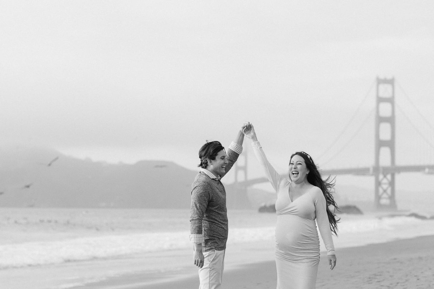 baker_beach_maternity_pregnant_session_015.jpg