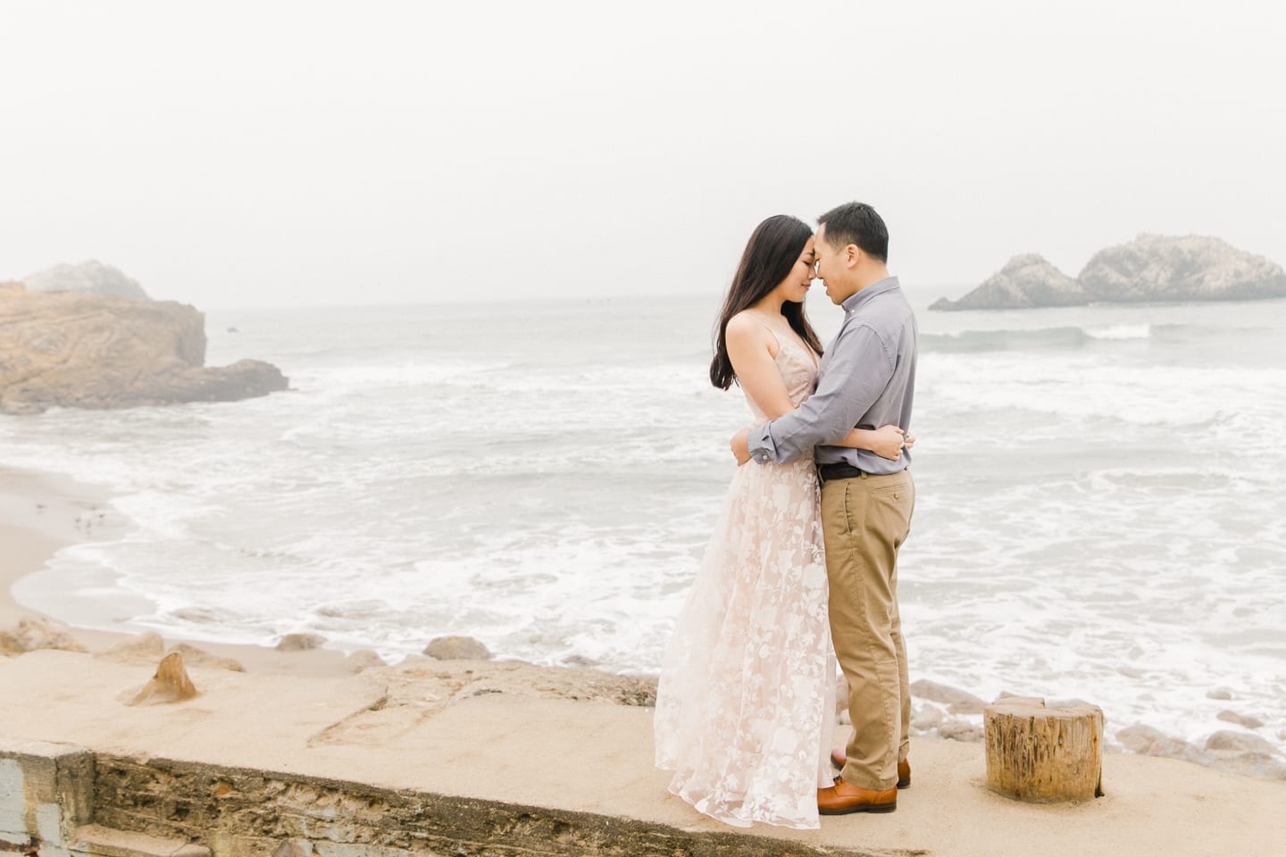 foggy_lands_end_sutro_baths_engagement_024.jpg