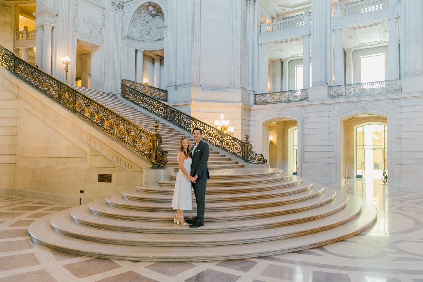 city_hall_palace_of_fine_arts_engagement_003.jpg