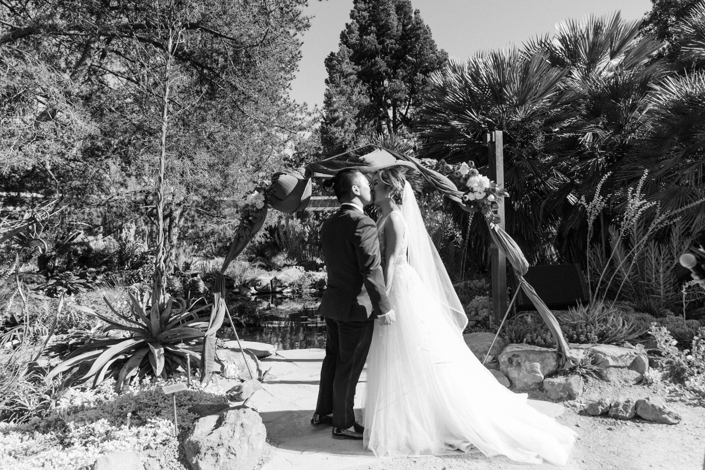 ruth_bancroft_gardens_wedding_walnut_creek_044.jpg