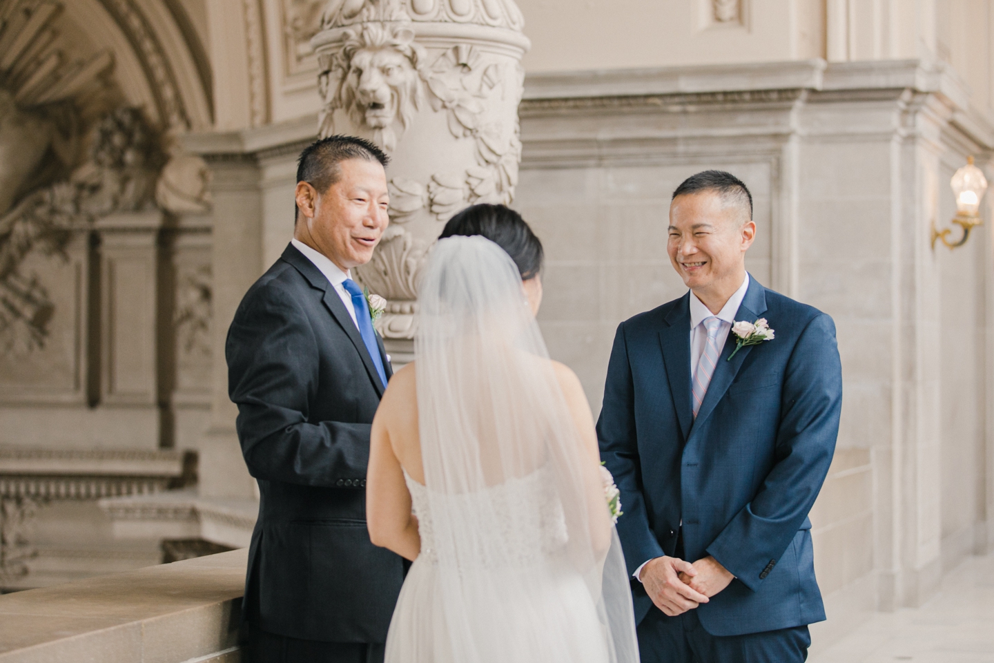 san_francisco_city_hall_4th_floor_wedding_006.jpg