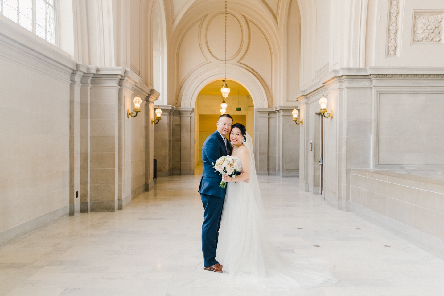 san_francisco_city_hall_4th_floor_wedding_012.jpg