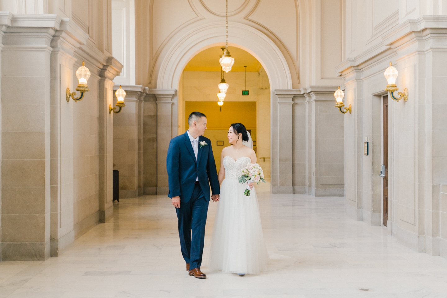 san_francisco_city_hall_4th_floor_wedding_014.jpg