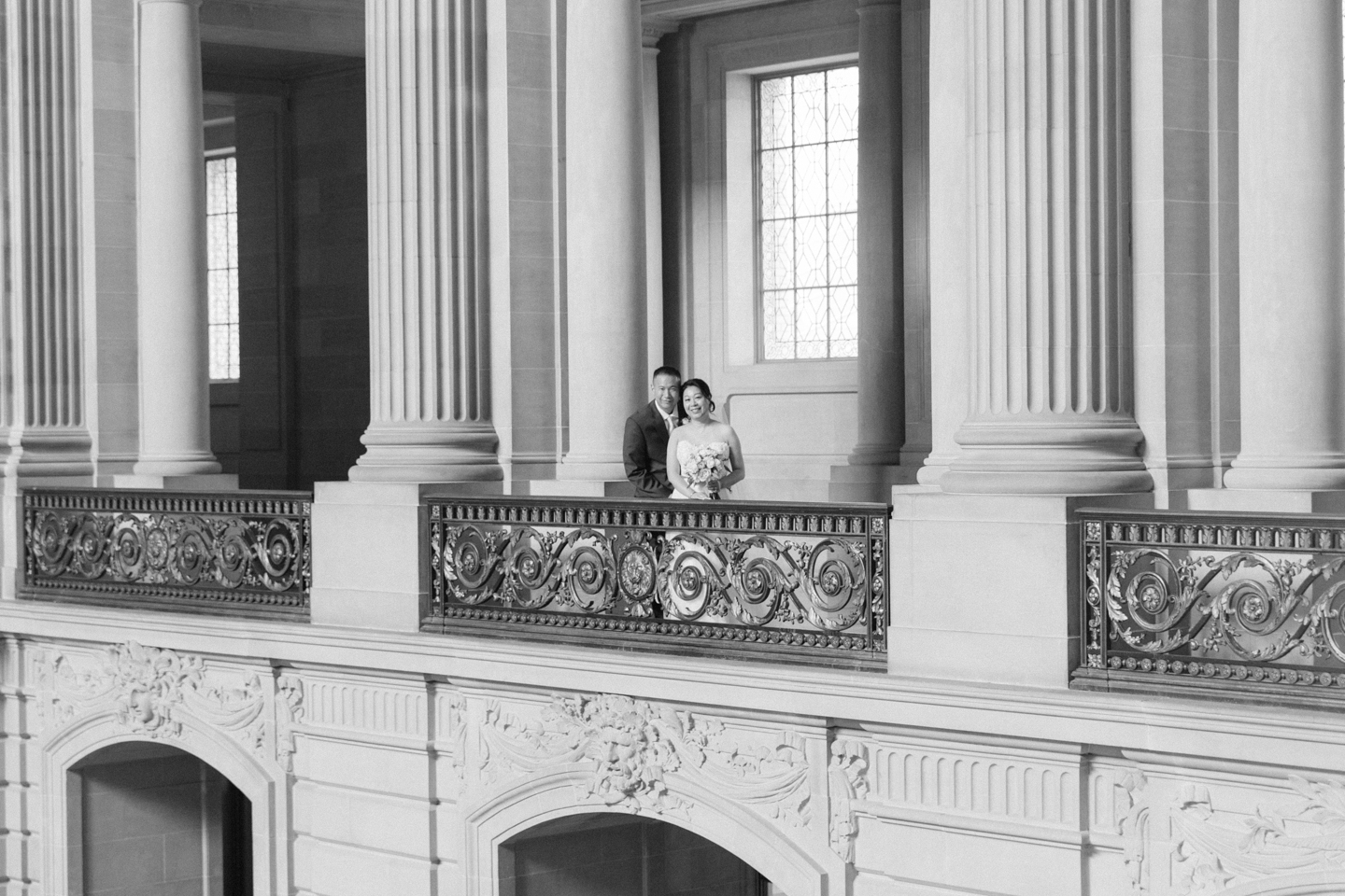 san_francisco_city_hall_4th_floor_wedding_019.jpg