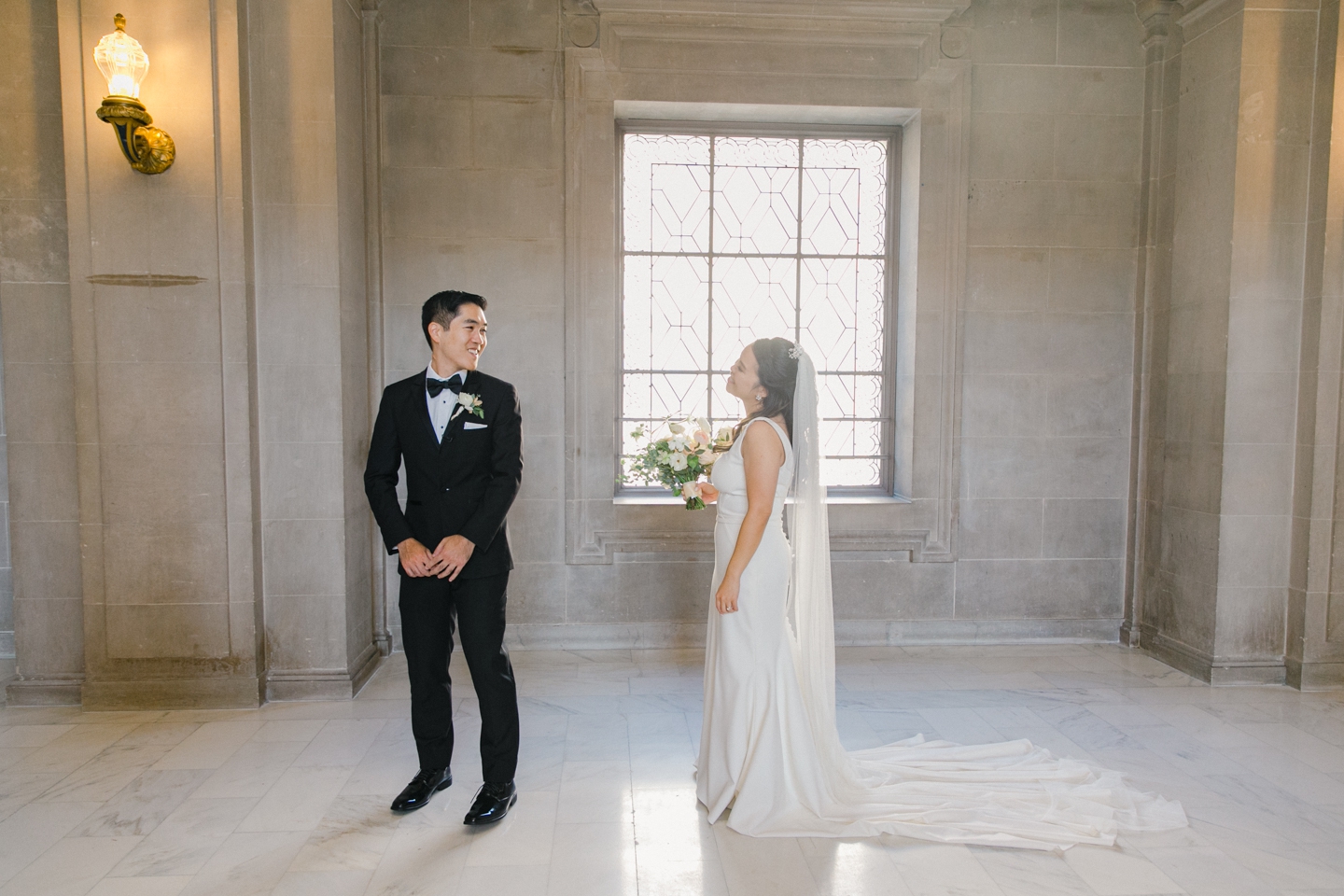 san_francisco_city_hall_wedding_003.jpg