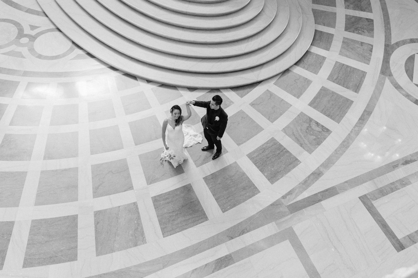 san_francisco_city_hall_wedding_015.jpg