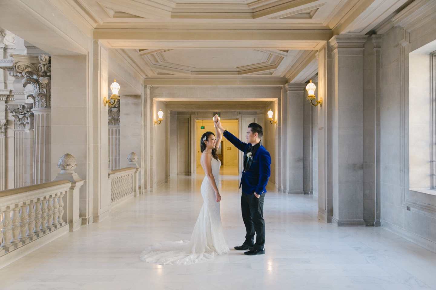 san_francisco_city_hall_wedding_018.jpg