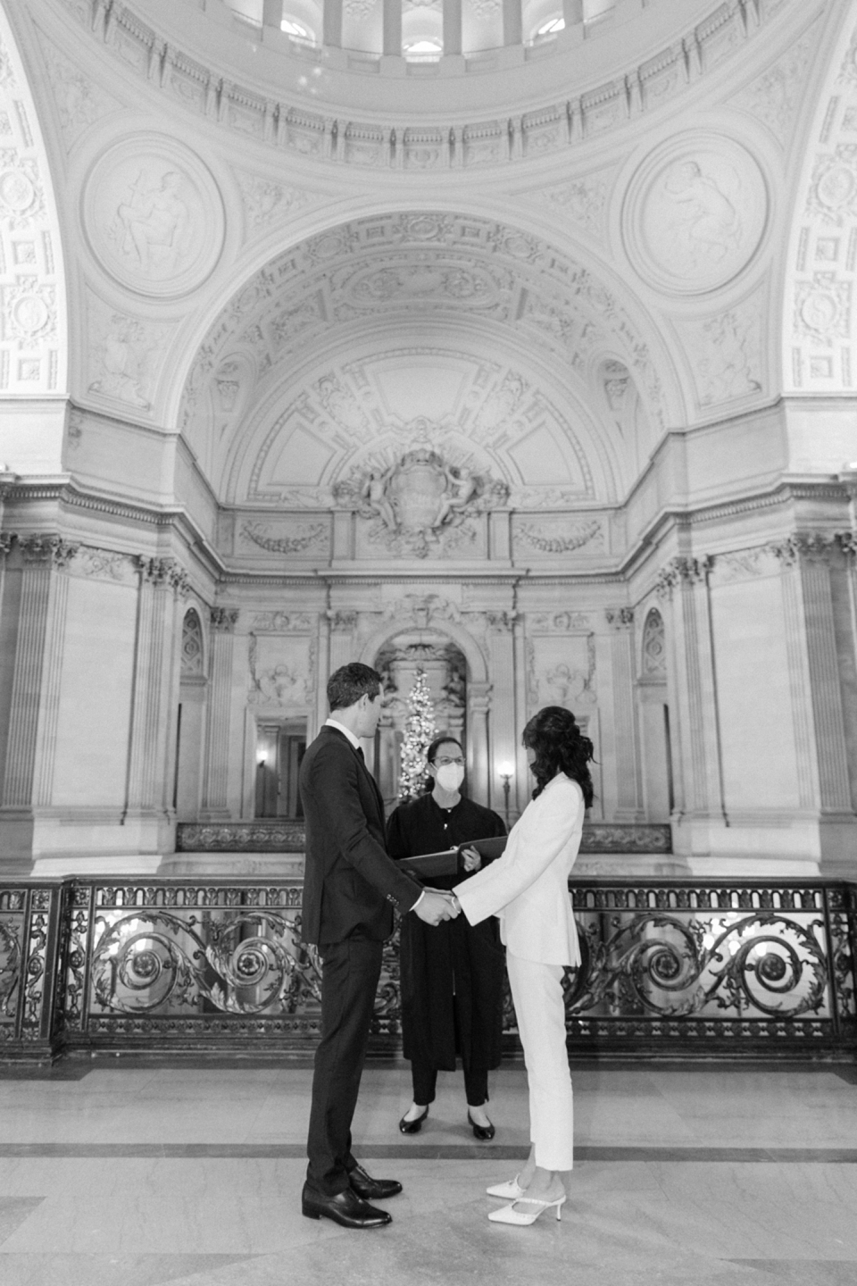 san_francisco_city_hall_civil_ceremony_0003.jpg