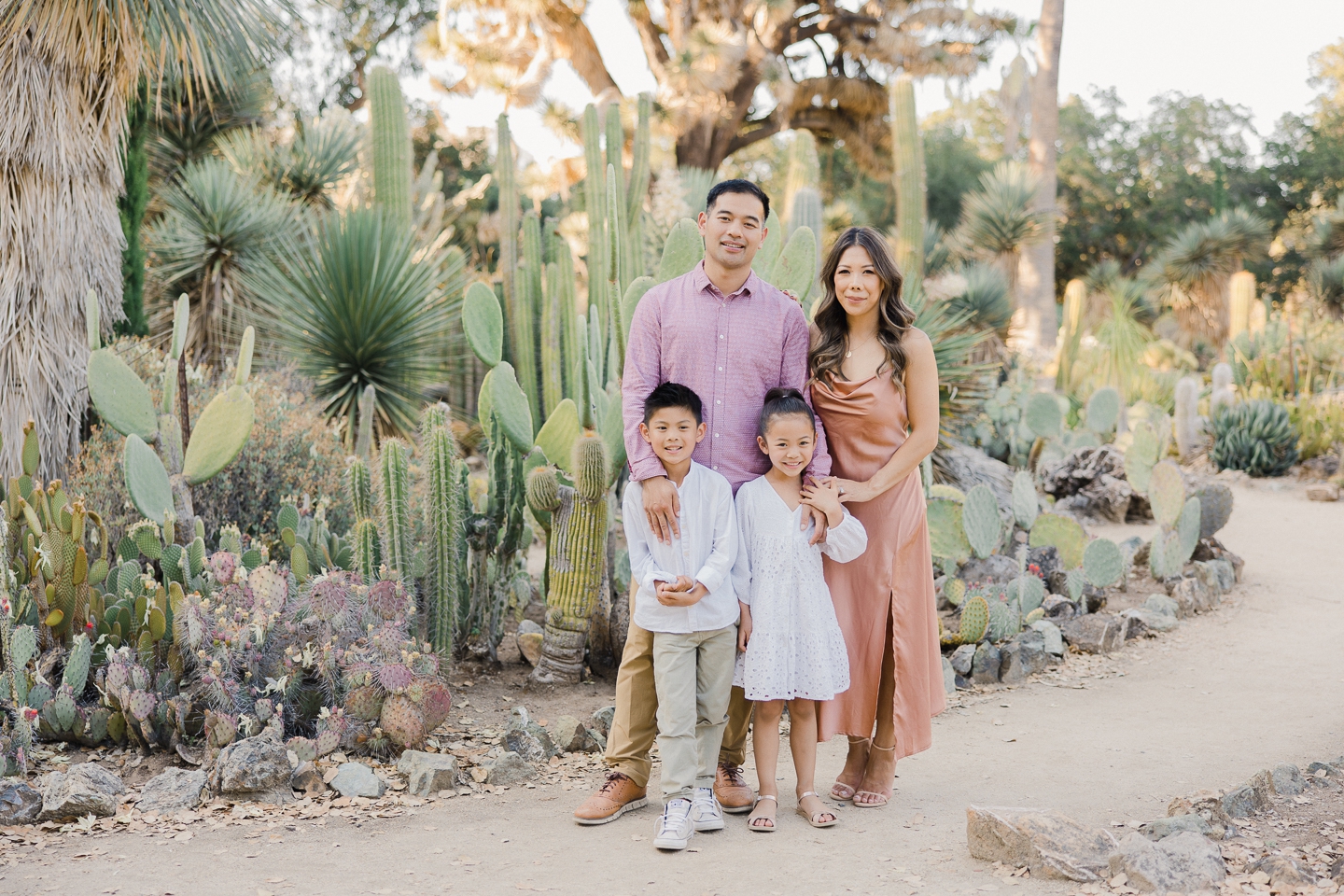 arizona_cactus_garden_stanford_family_031.jpg