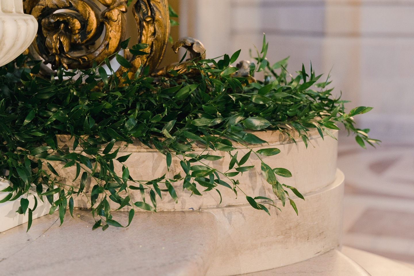 san_francisco_city_hall_wedding_0040.jpg