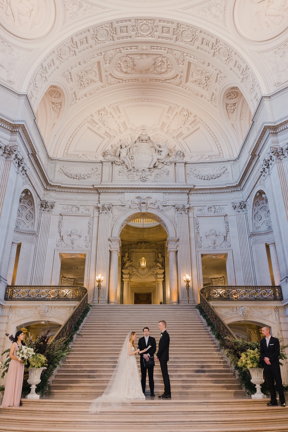 san_francisco_city_hall_wedding_0046.jpg