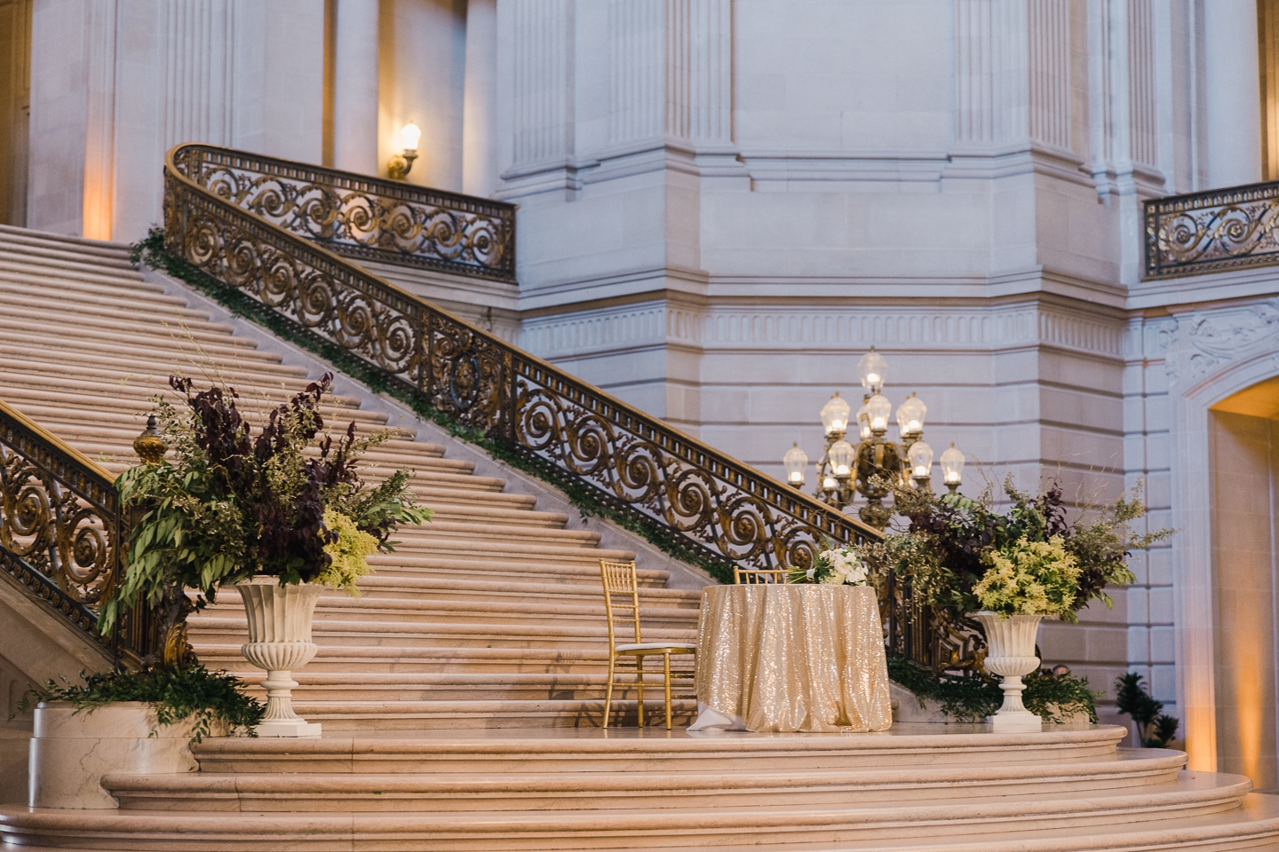 san_francisco_city_hall_wedding_0052.jpg