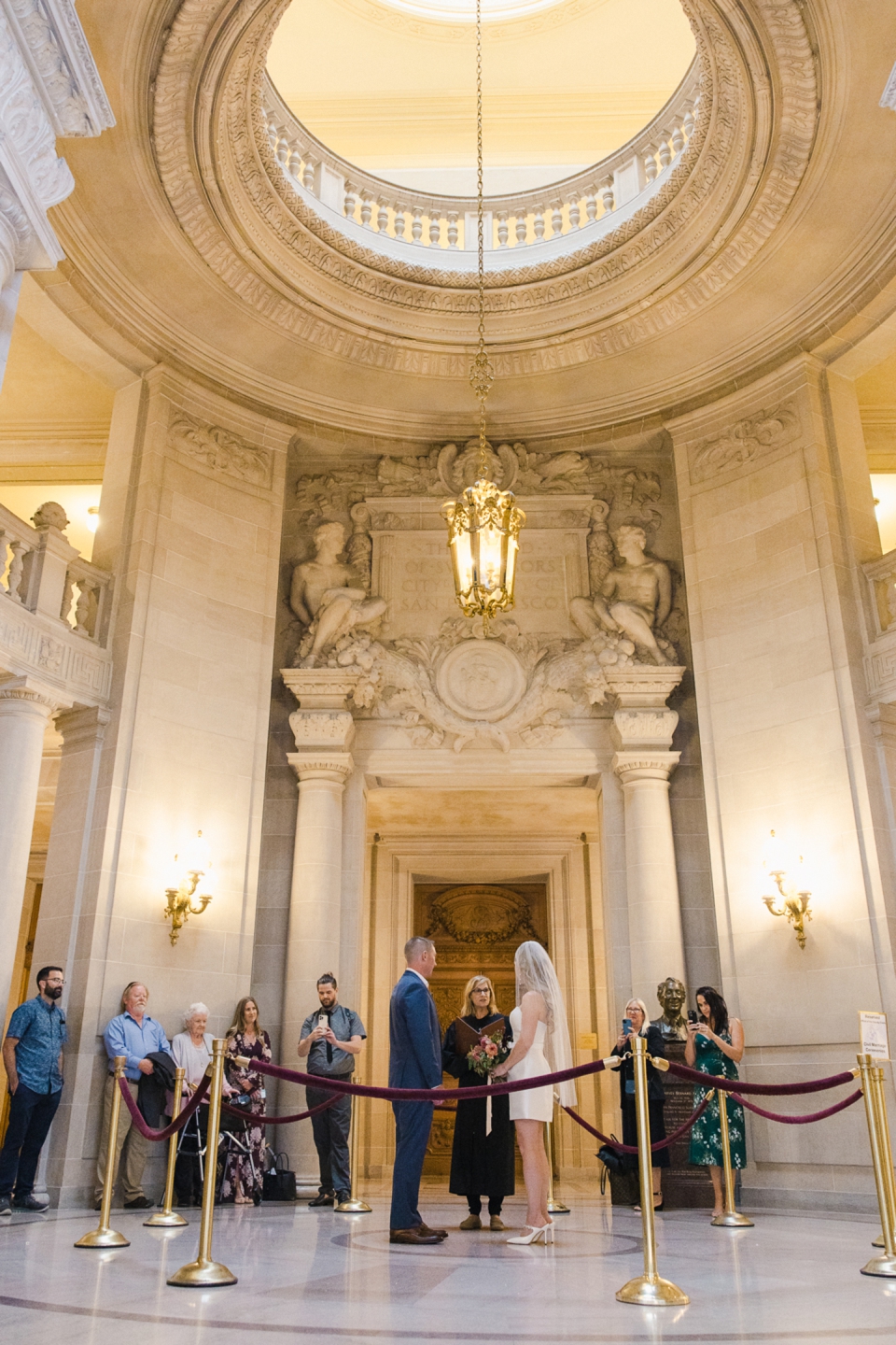 san_francisco_city_hall_civil_ceremony_016.jpg