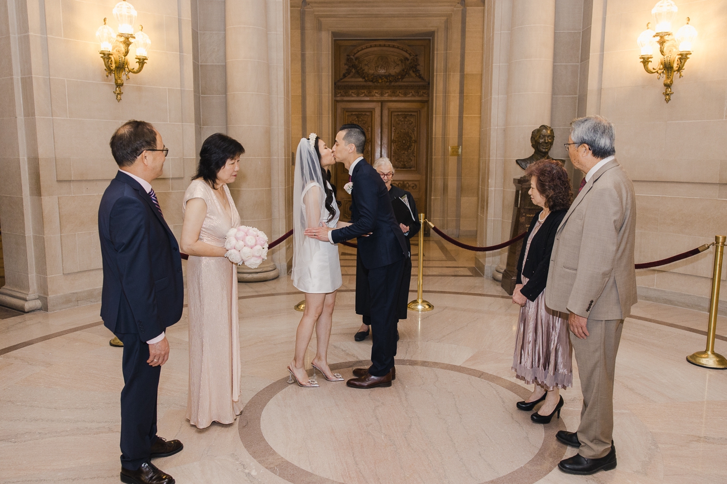 san_francisco_city_hall_civil_ceremony_016.jpg