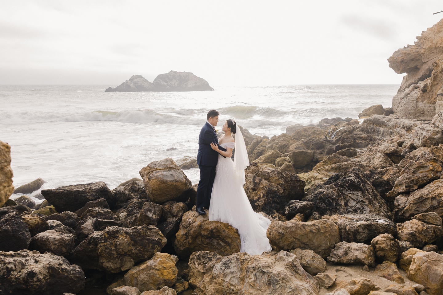 san_francisco_city_hall_sutro_baths_wedding_0015.jpg